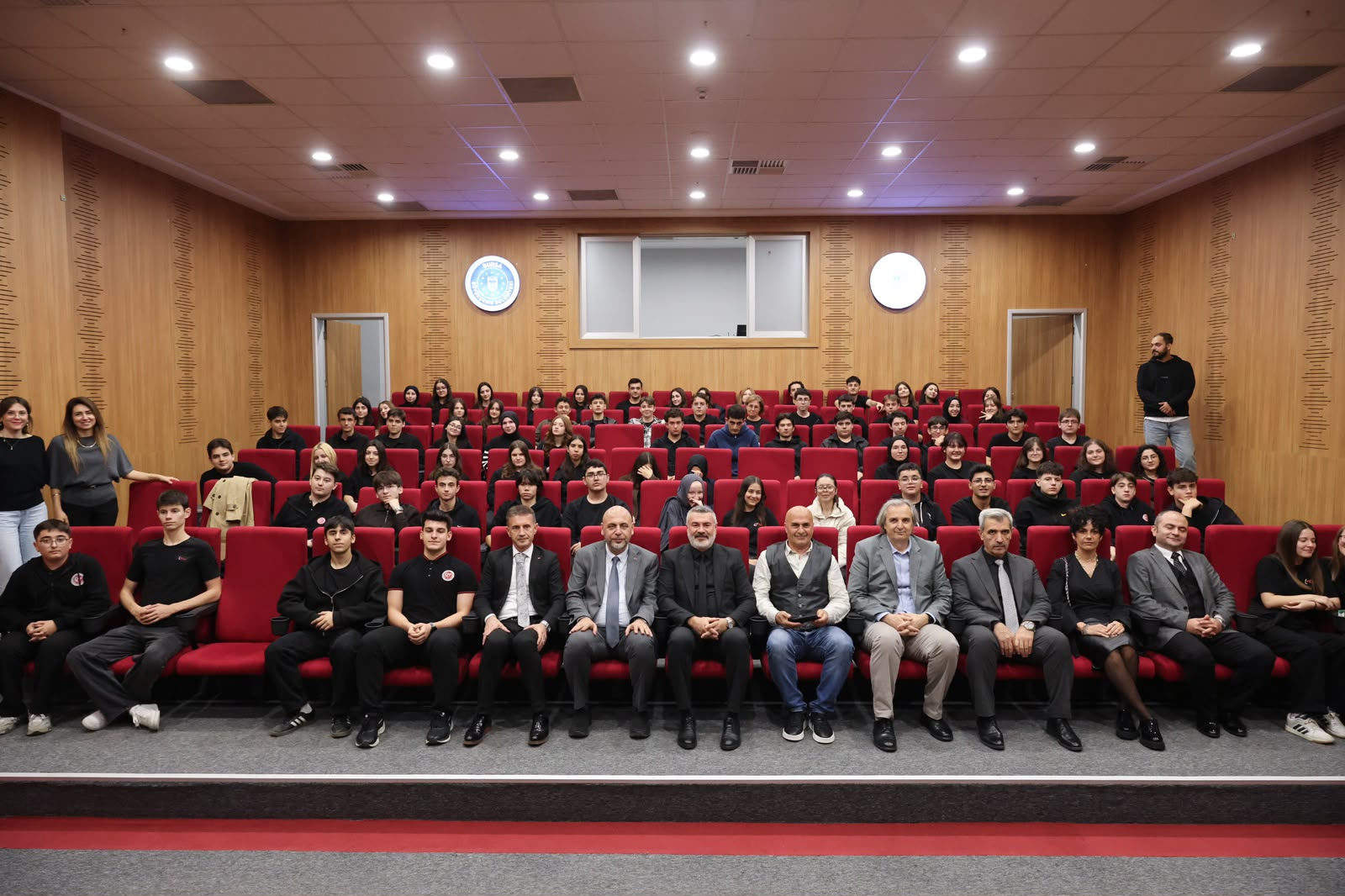 KARAKUM, Orhangazi’de “Perdenin Arkasındaki Bursa”yı anlattı
